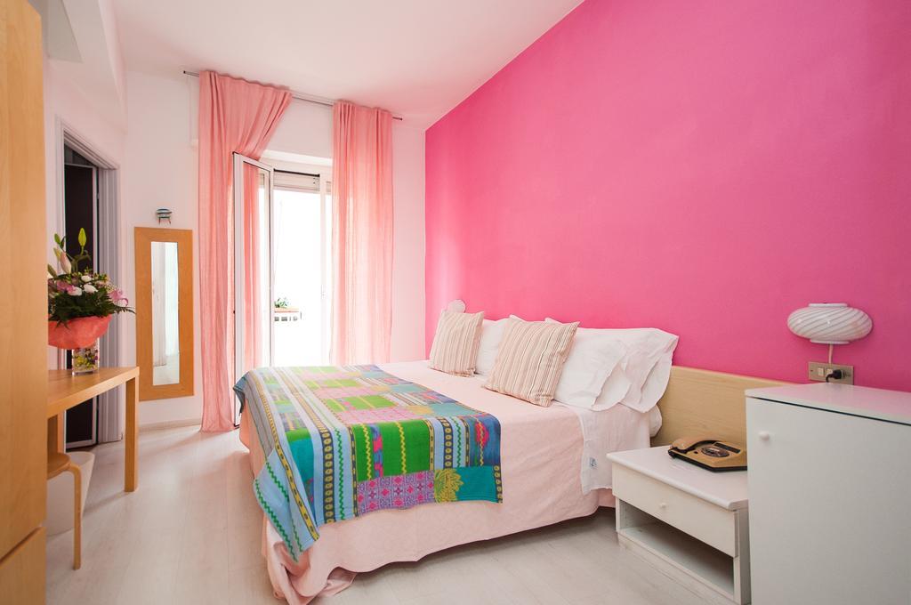 Hotel Giongo Spotorno Exteriér fotografie
